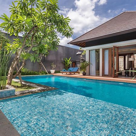 Entrada Seminyak Villa By Nagisa Bali Exterior photo