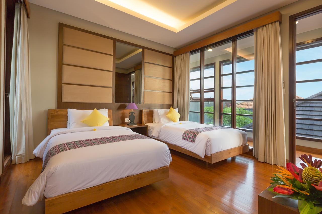 Entrada Seminyak Villa By Nagisa Bali Exterior photo